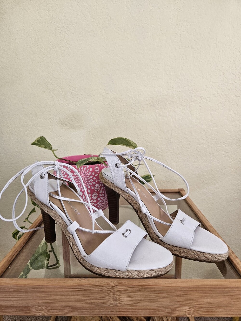 Nine West Women's White heel Leather strap Sandals Sz 7.5
